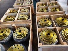 <b>以更优质的产品与服务</b>