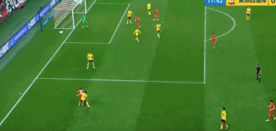 武磊替补登场8分钟双响破球荒 302天中超进球纪录