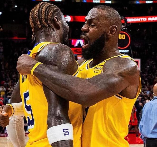 湖人主场力克火箭杜兰特缺阵湖人开门红