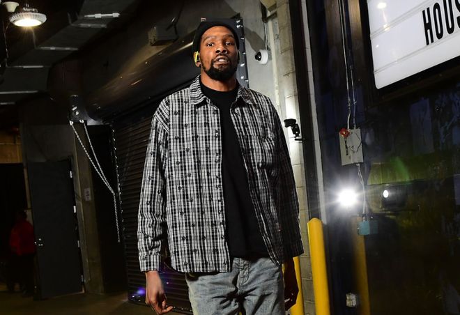 杜兰特带伤复出火箭迎战湖人G2关键战